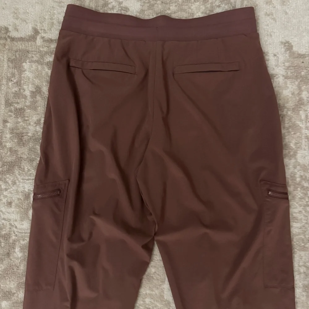 Athleta Venture Pant Size 6 in Hearth Rose - Picture 8 of 12